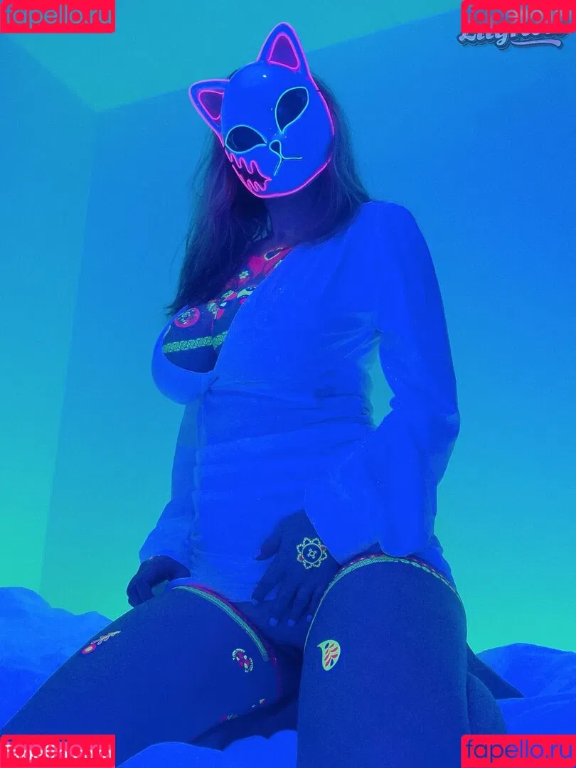 LilyKoti / https: / lilyannekot Onlyfans Photo Gallery 