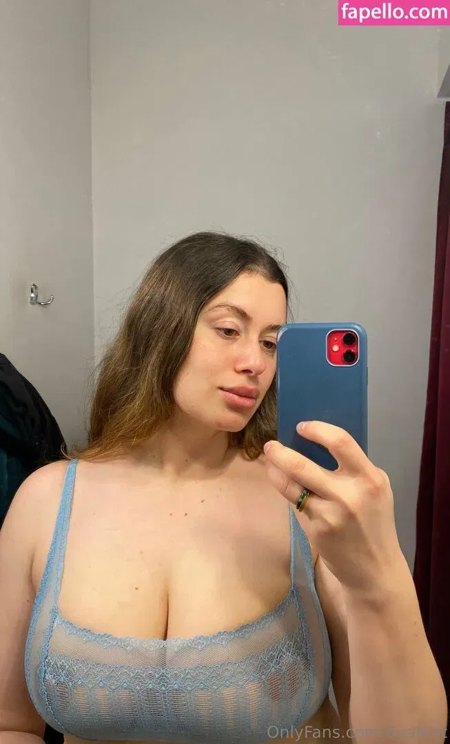 dyafirst / reel Onlyfans Photo Gallery 