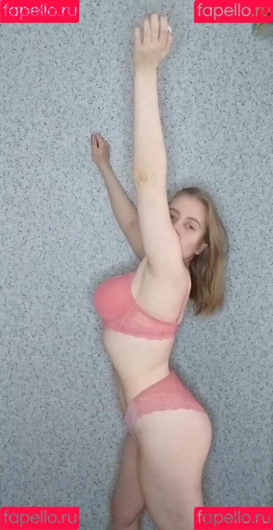 bunnygothic / moodillaa Onlyfans Photo Gallery 