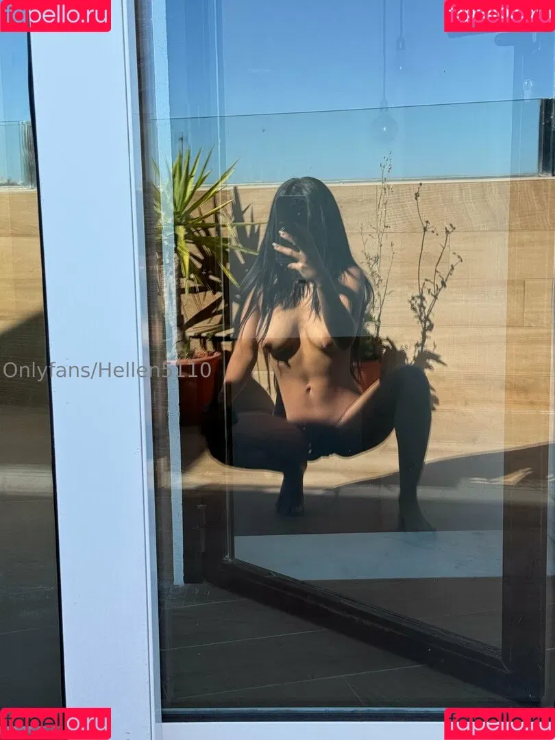 Hellen Karoline / Hellen5110 / hellen5113 / hellenkaroline511 Onlyfans Photo Gallery 