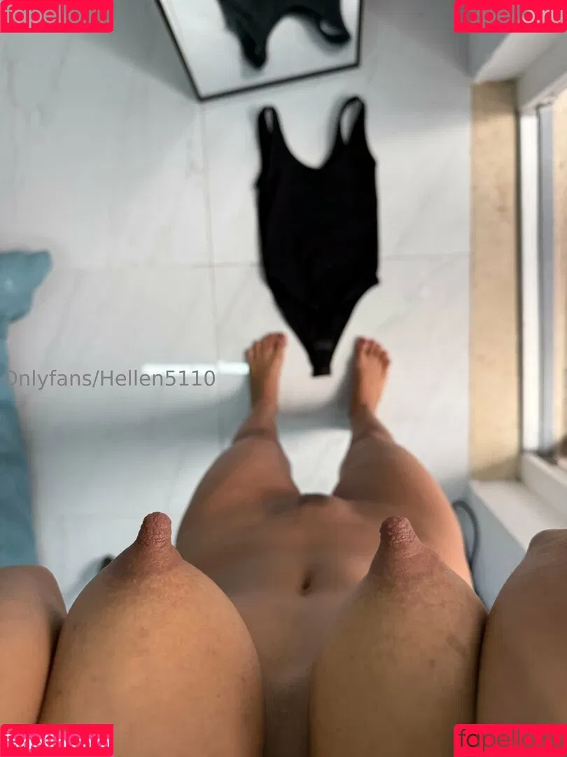 Hellen Karoline / Hellen5110 / hellen5113 / hellenkaroline511 Onlyfans Photo Gallery 