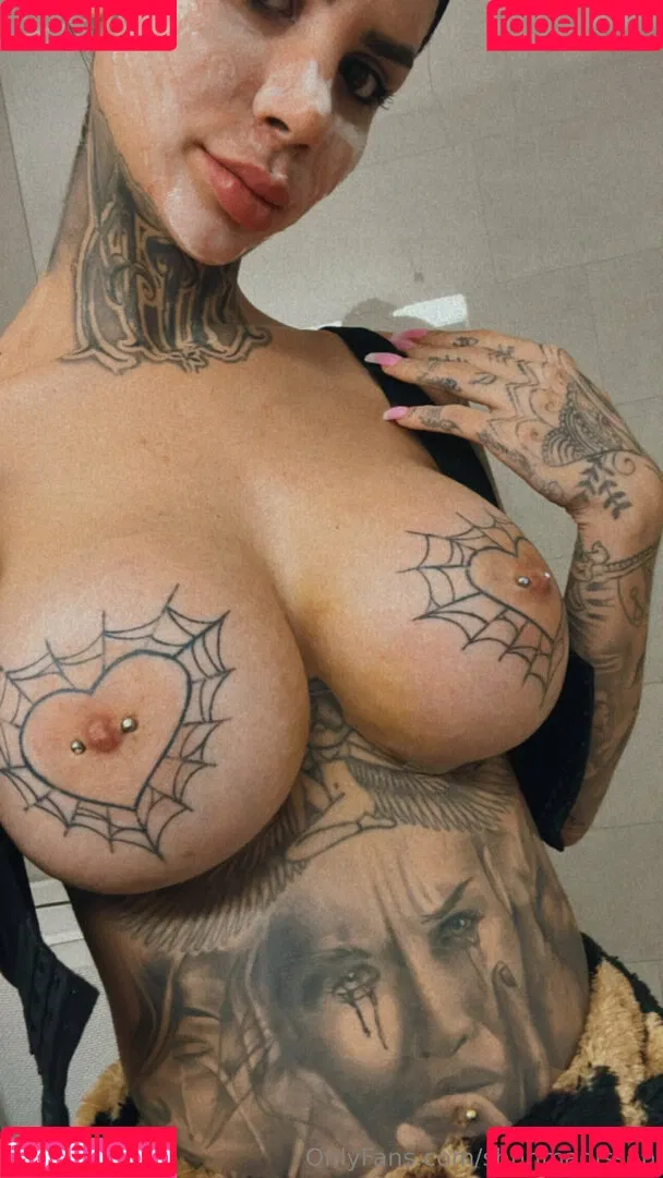 Mia Madisson / shhhmadisson Onlyfans Photo Gallery 