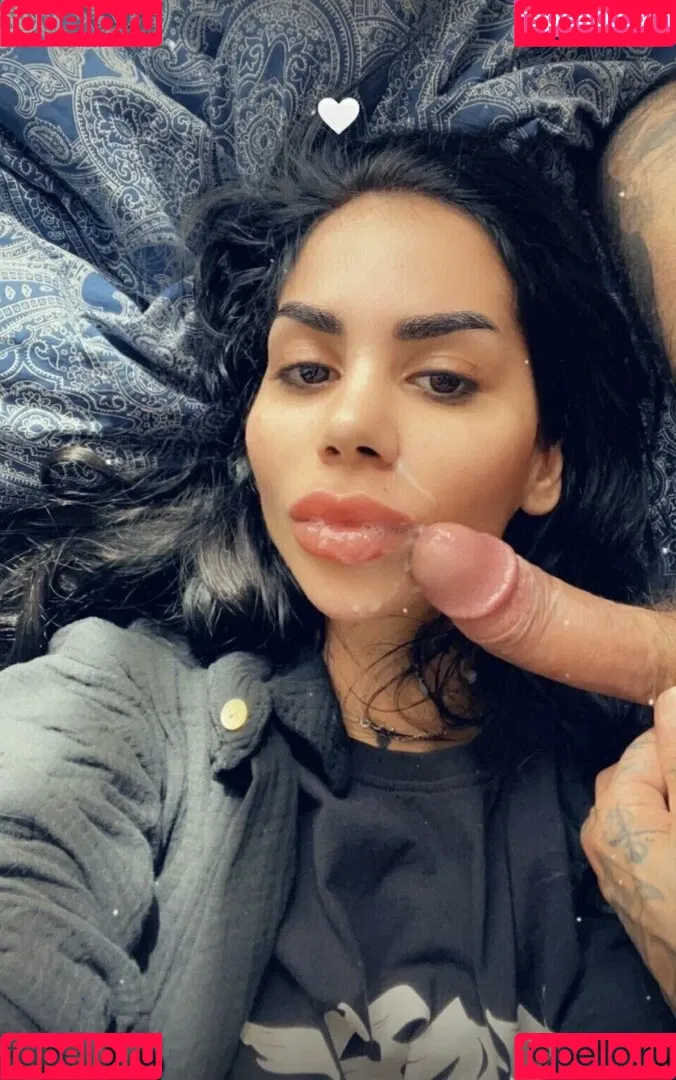 Mia Madisson / shhhmadisson Onlyfans Photo Gallery 