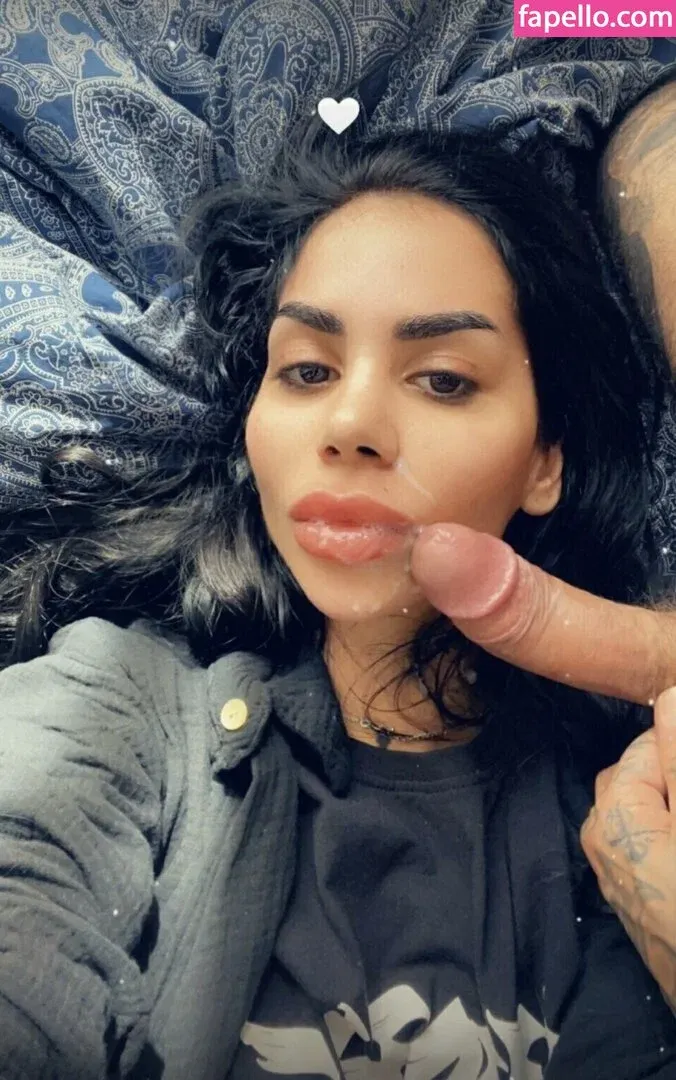 Mia Madisson / shhhmadisson Onlyfans Photo Gallery 