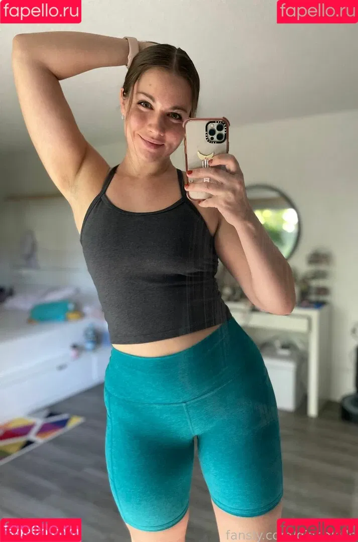 ShibaHuskeyMom / dianakills / dianakills_ Onlyfans Photo Gallery 