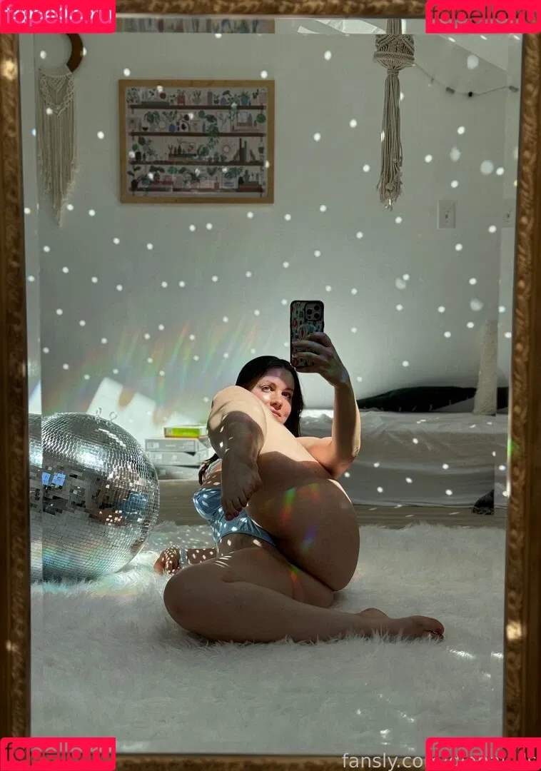 ShibaHuskeyMom / dianakills / dianakills_ Onlyfans Photo Gallery 