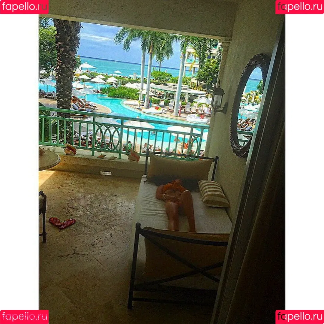 Olivia Hailey / livhailey / oliviahaley Onlyfans Photo Gallery 