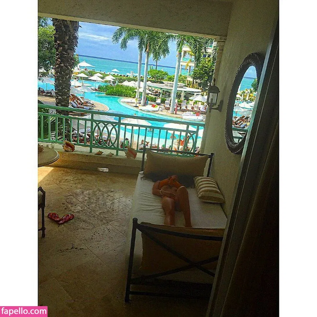 Olivia Hailey / livhailey / oliviahaley Onlyfans Photo Gallery 