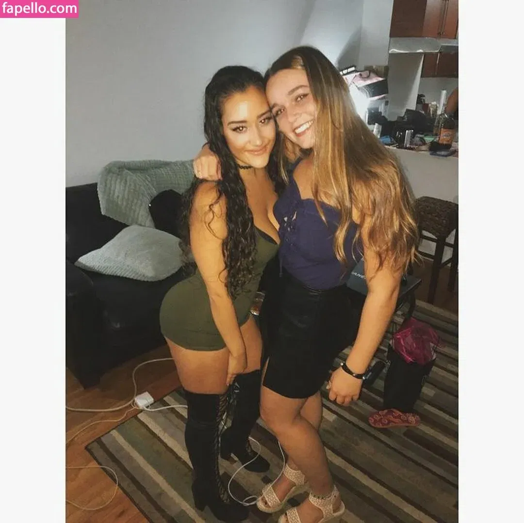 Olivia Hailey / livhailey / oliviahaley Onlyfans Photo Gallery 