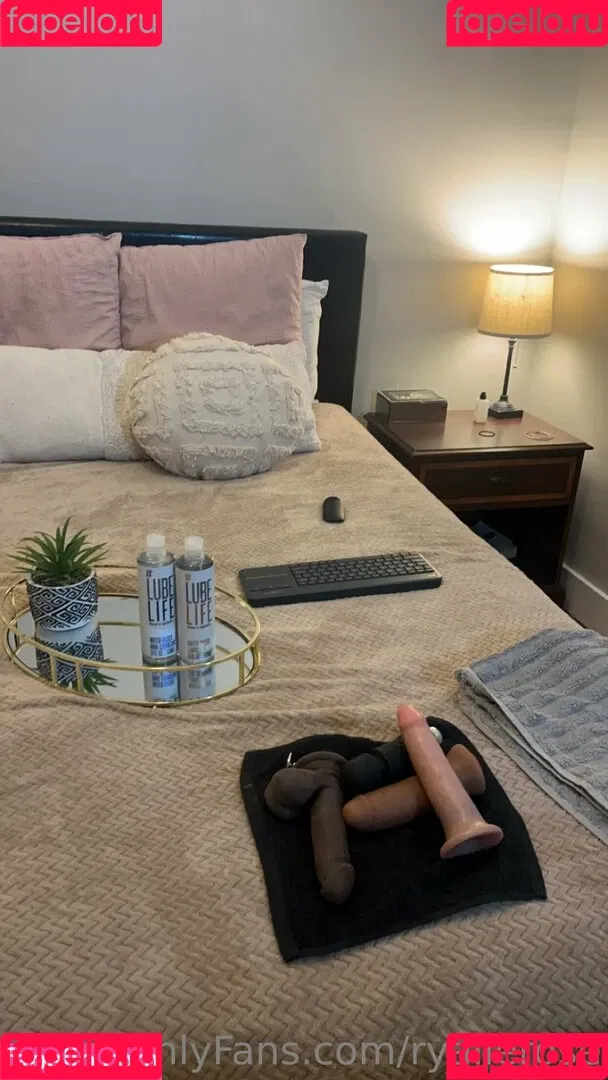 ryalierose / rylierose_xo Onlyfans Photo Gallery 