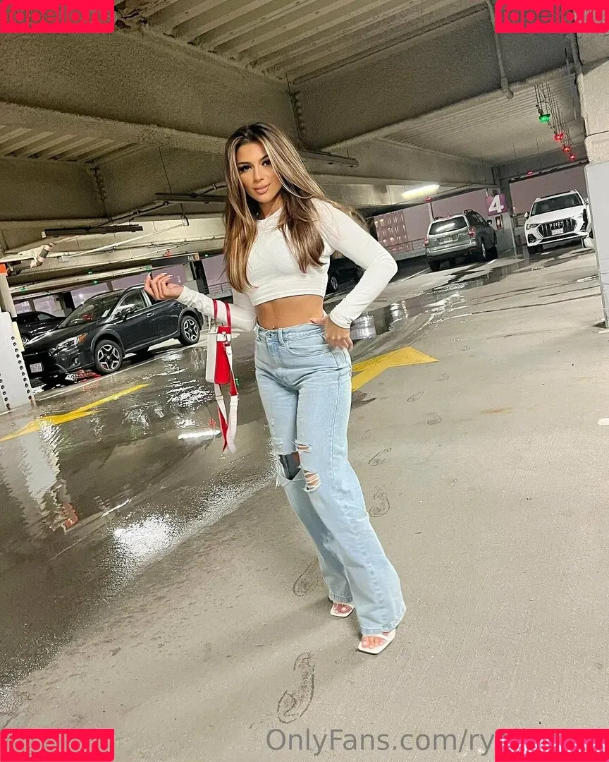 ryalierose / rylierose_xo Onlyfans Photo Gallery 