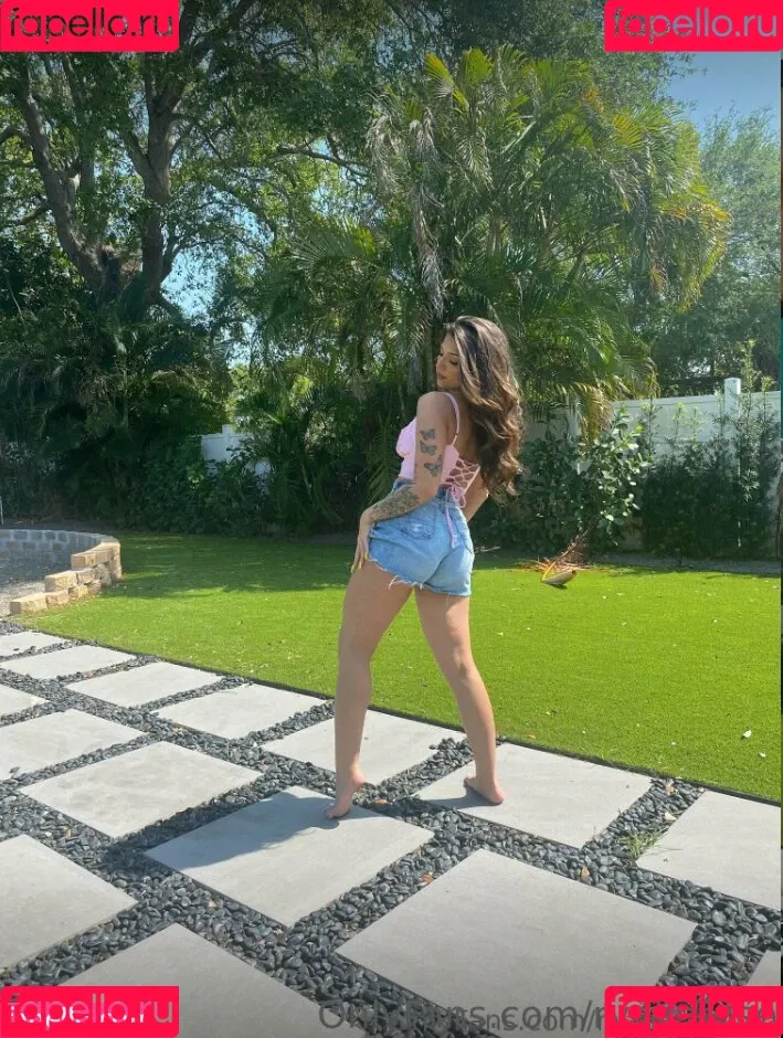 ryalierose / rylierose_xo Onlyfans Photo Gallery 