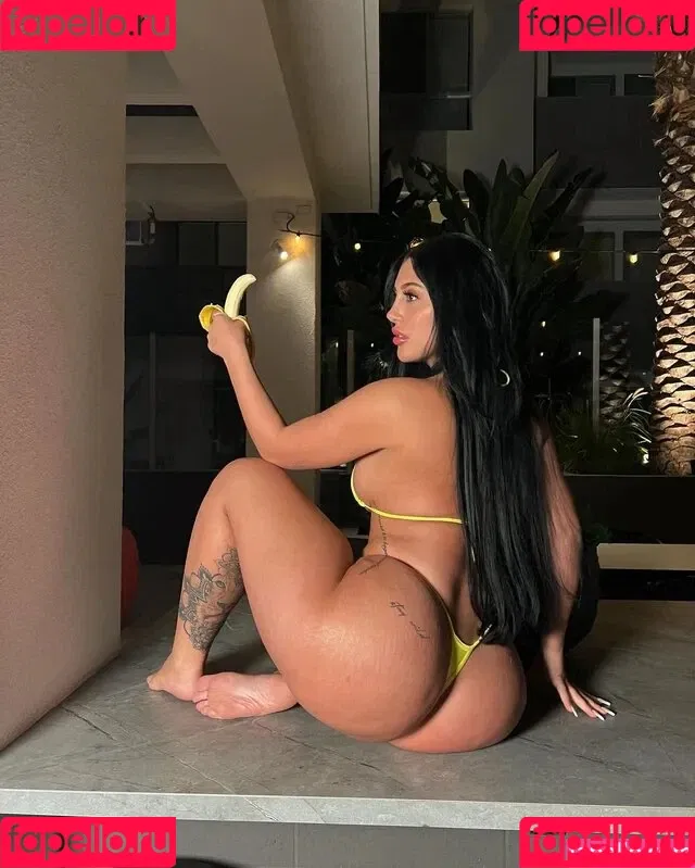 Danielle Pertusiello / daniellalynnnn / thedaniellalynn Onlyfans Photo Gallery 