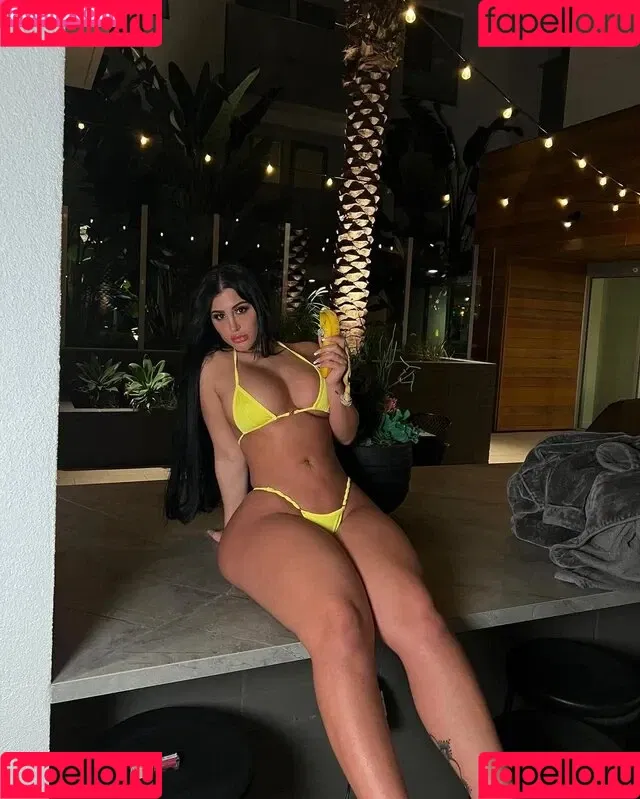 Danielle Pertusiello / daniellalynnnn / thedaniellalynn Onlyfans Photo Gallery 