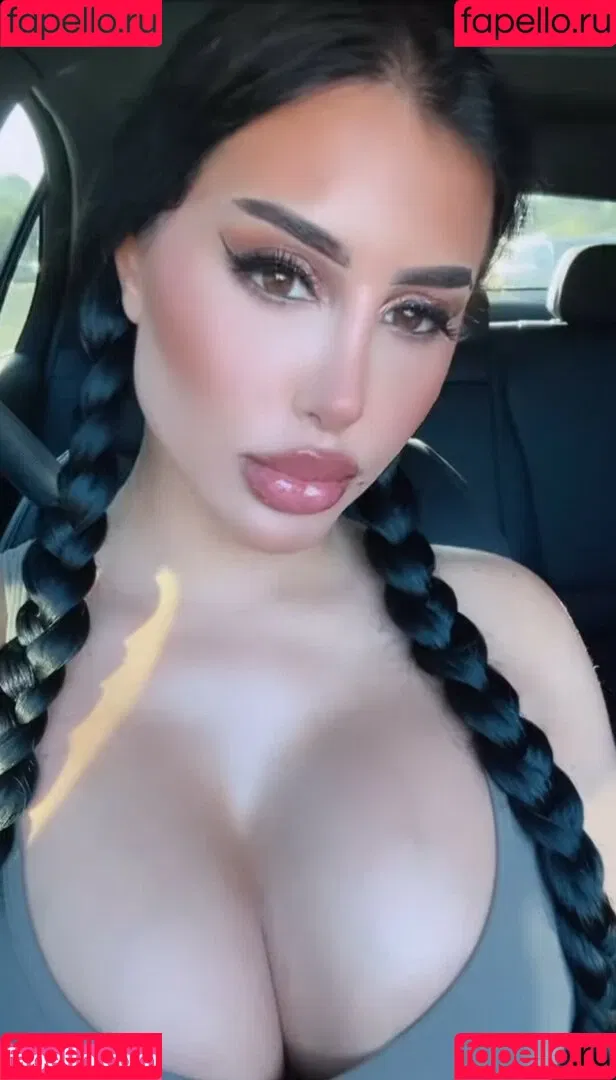 Danielle Pertusiello / daniellalynnnn / thedaniellalynn Onlyfans Photo Gallery 