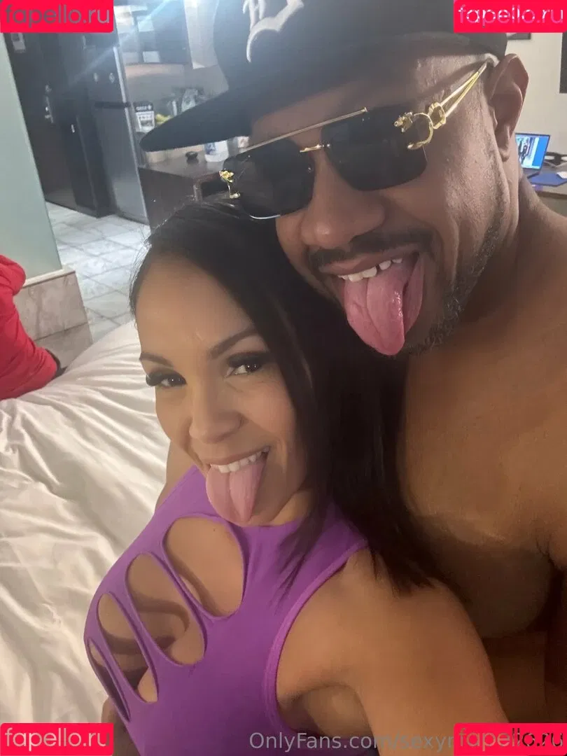 HARO2020OF / sexymama2626 / worthitfitness Onlyfans Photo Gallery 