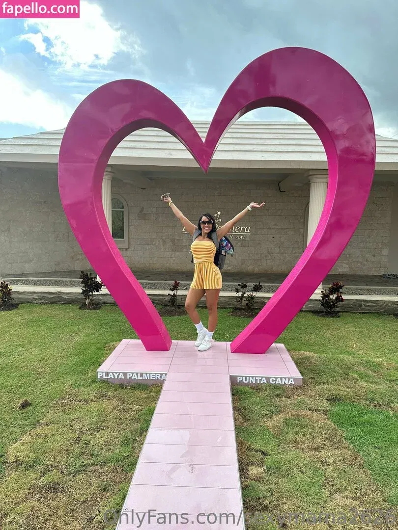 HARO2020OF / sexymama2626 / worthitfitness Onlyfans Photo Gallery 