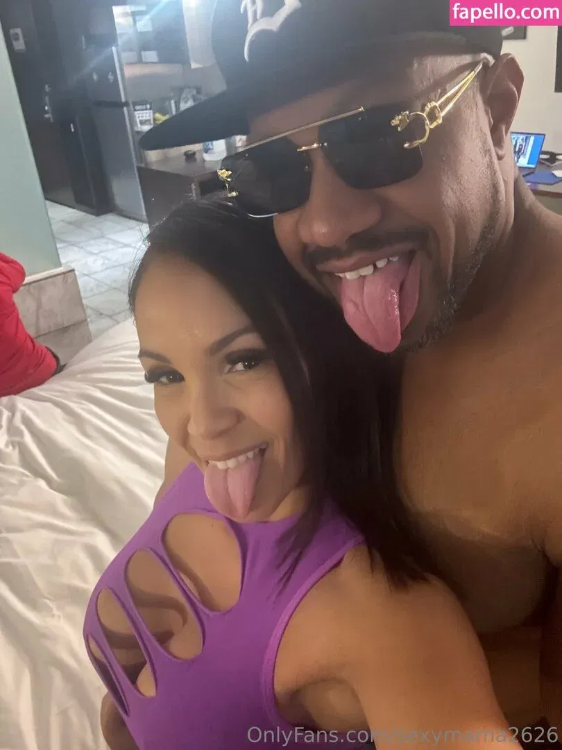 HARO2020OF / sexymama2626 / worthitfitness Onlyfans Photo Gallery 