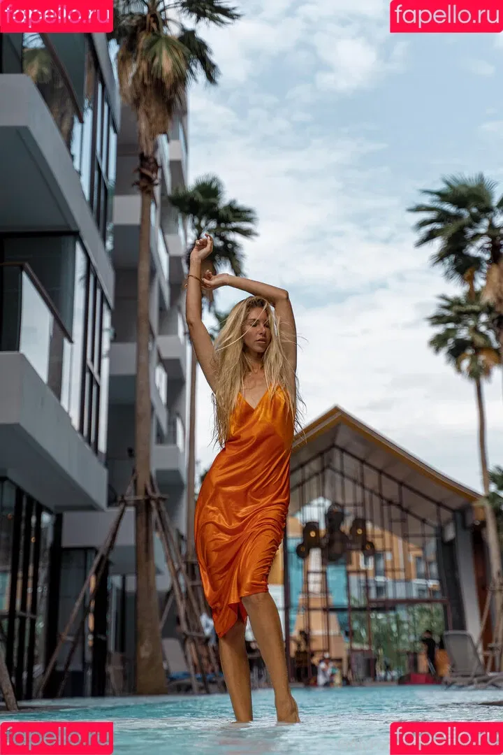 Krystal Boyd / anjelica_abby / kapitolin Onlyfans Photo Gallery 