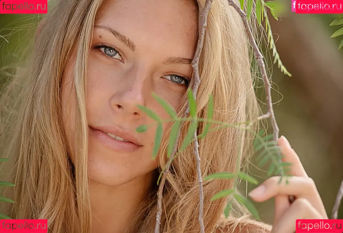 Krystal Boyd / anjelica_abby / kapitolin Onlyfans Photo Gallery 