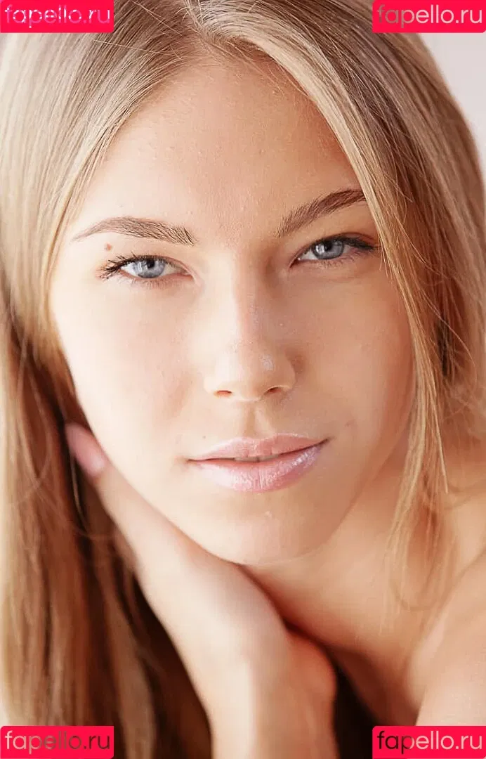 Krystal Boyd / anjelica_abby / kapitolin Onlyfans Photo Gallery 