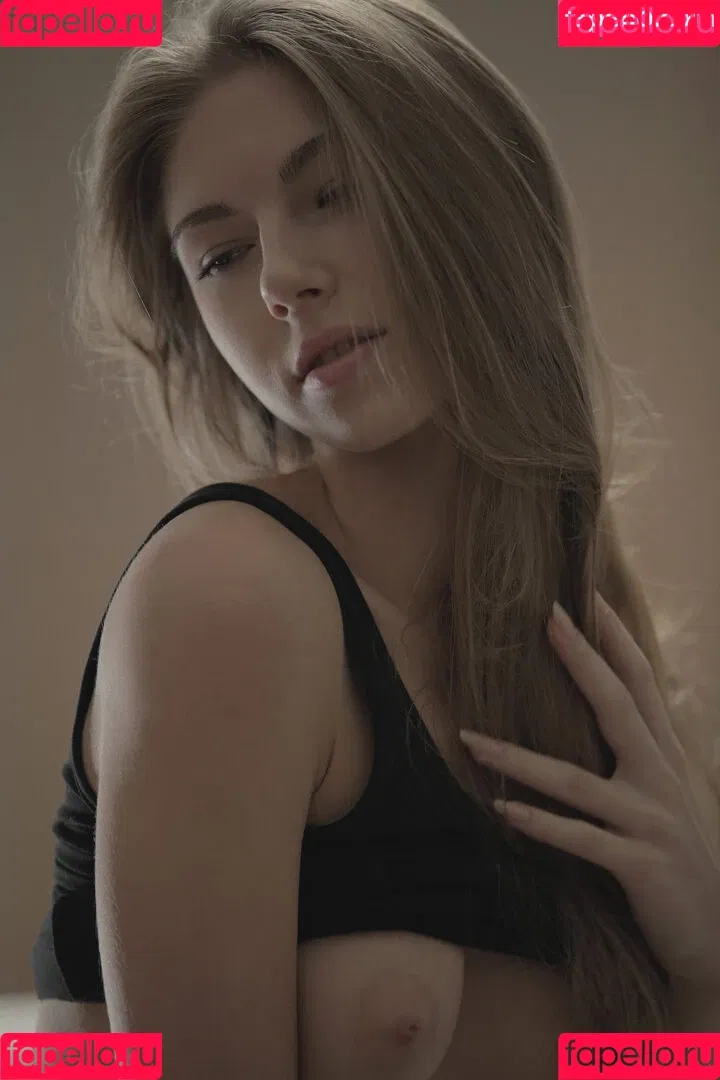 Krystal Boyd / anjelica_abby / kapitolin Onlyfans Photo Gallery 