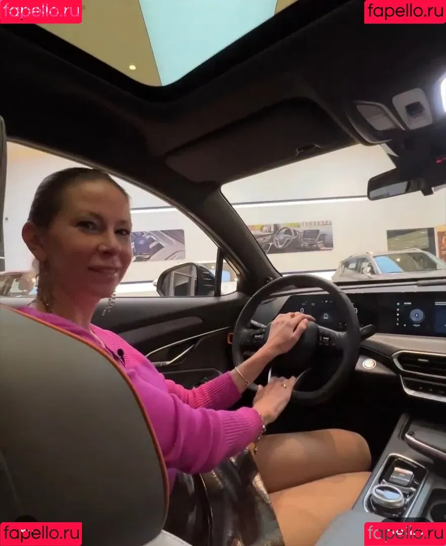 Lisa Rulit / lisarulit Onlyfans Photo Gallery 