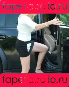 Lisa Rulit / lisarulit Onlyfans Photo Gallery 