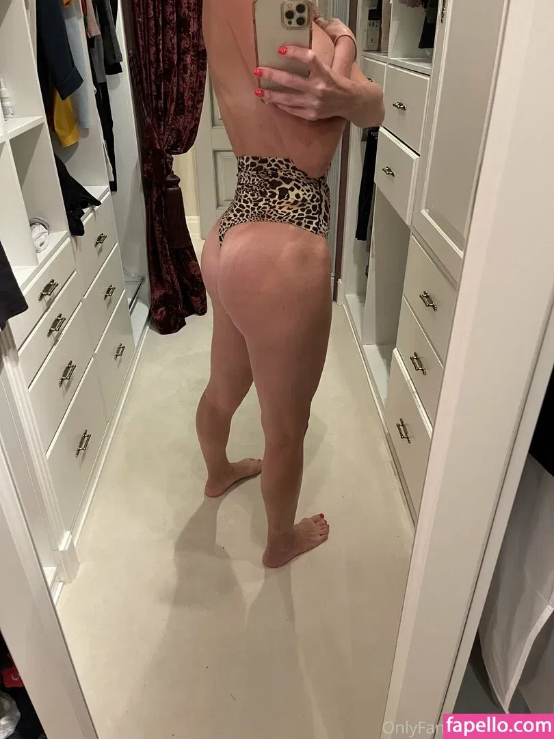 Lisa Rulit / lisarulit Onlyfans Photo Gallery 