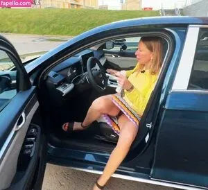 Lisa Rulit / lisarulit Onlyfans Photo Gallery 