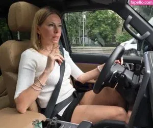 Lisa Rulit / lisarulit Onlyfans Photo Gallery 