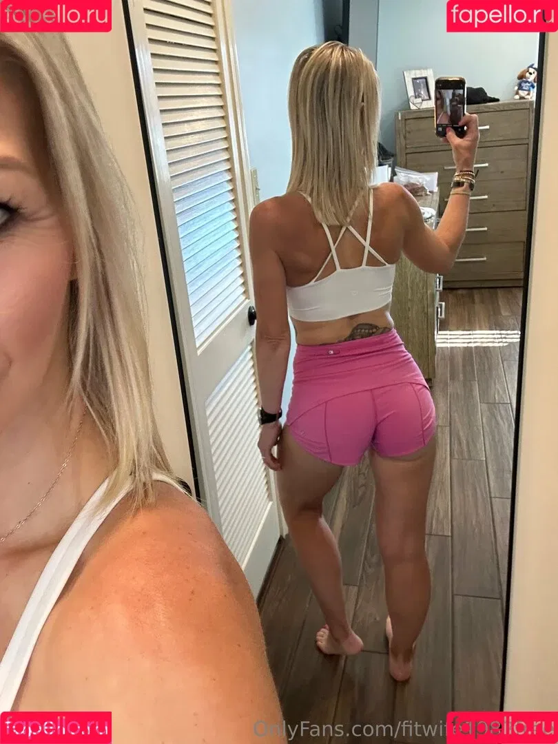 fitlyfe1983 / fitwife1983free Onlyfans Photo Gallery 