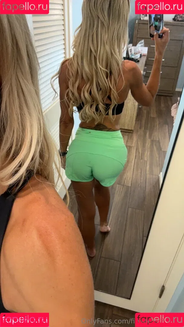 fitlyfe1983 / fitwife1983free Onlyfans Photo Gallery 