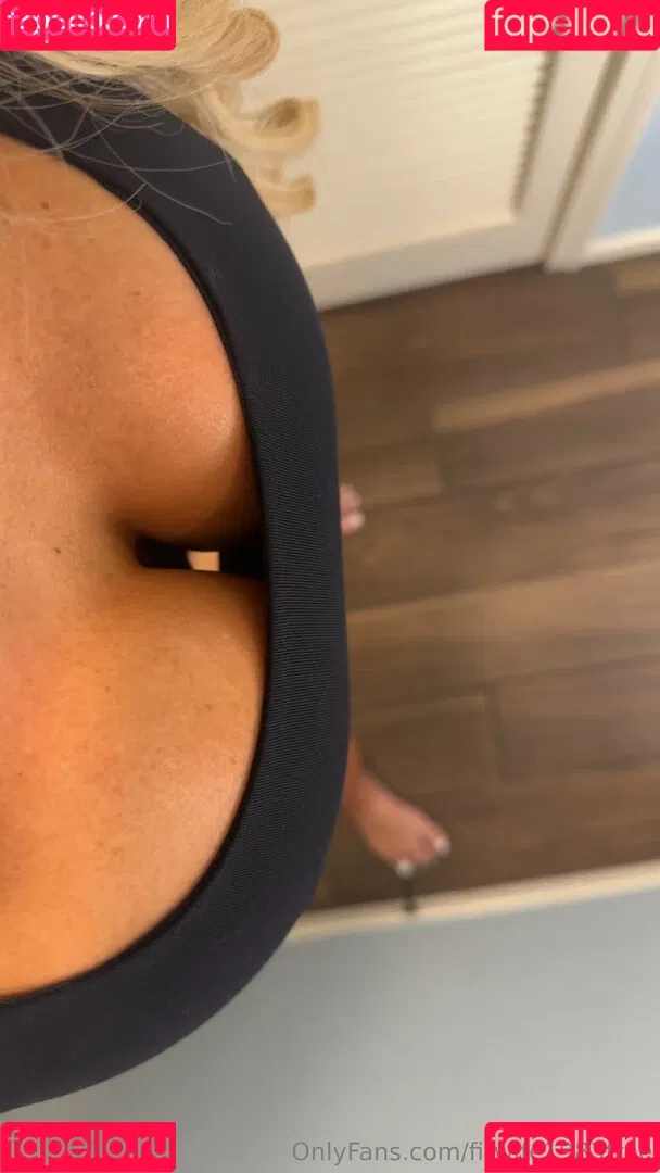 fitlyfe1983 / fitwife1983free Onlyfans Photo Gallery 