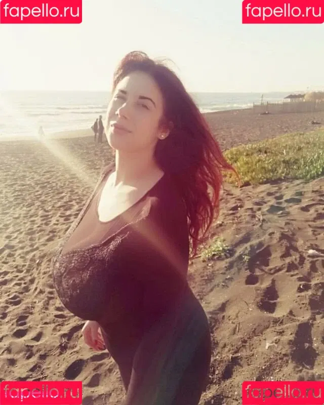 princygiuls / therealprincygiuls Onlyfans Photo Gallery 