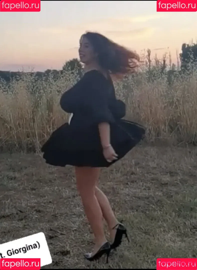 princygiuls / therealprincygiuls Onlyfans Photo Gallery 