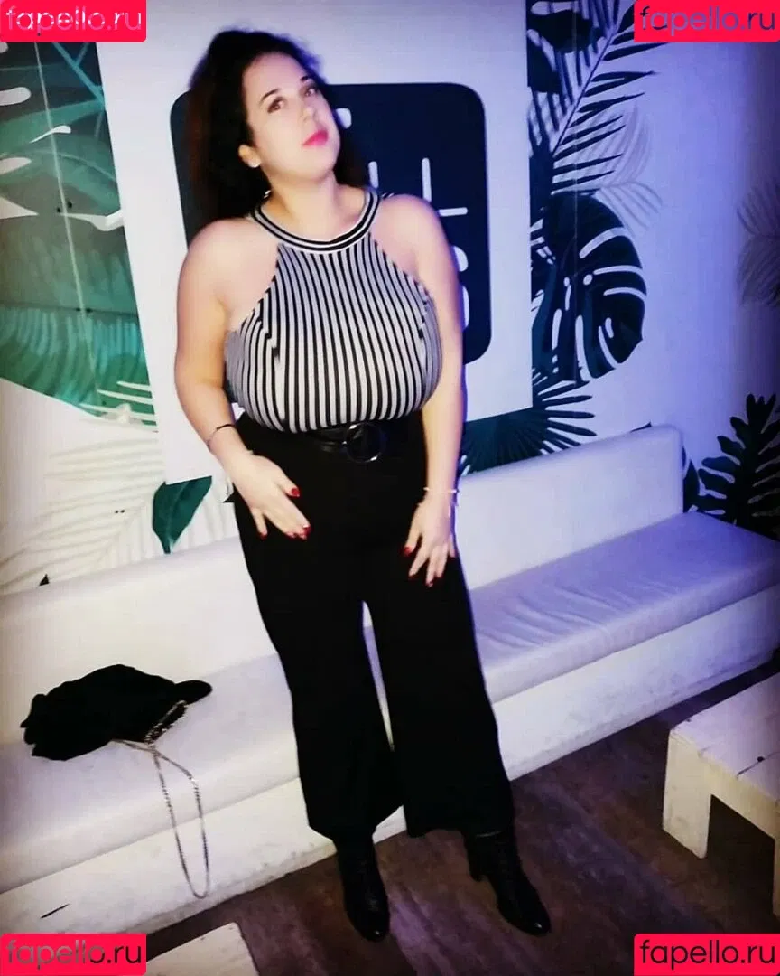 princygiuls / therealprincygiuls Onlyfans Photo Gallery 