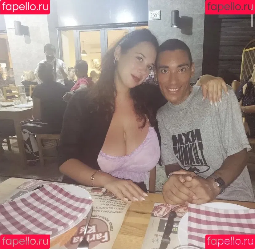 princygiuls / therealprincygiuls Onlyfans Photo Gallery 