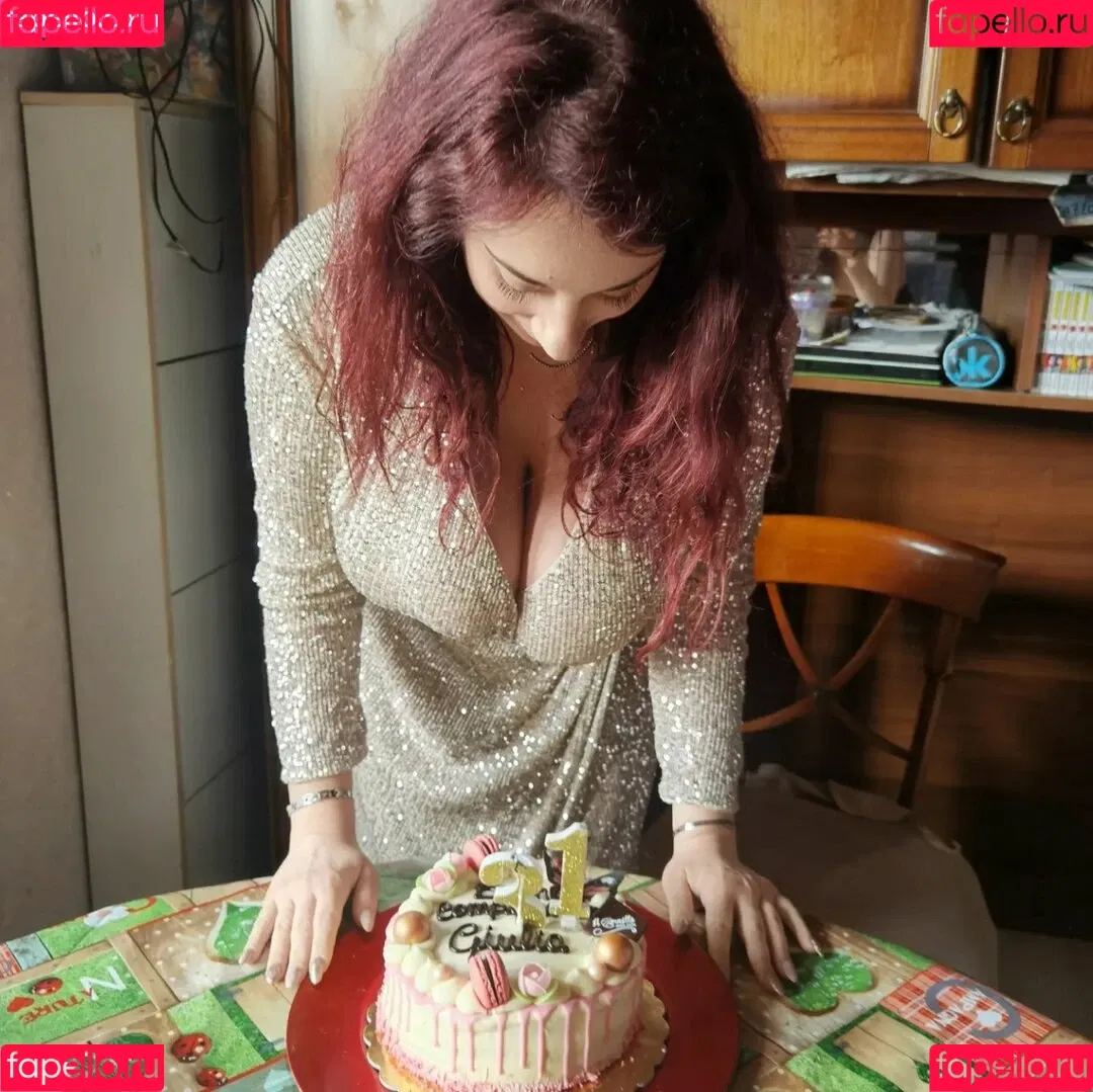 princygiuls / therealprincygiuls Onlyfans Photo Gallery 