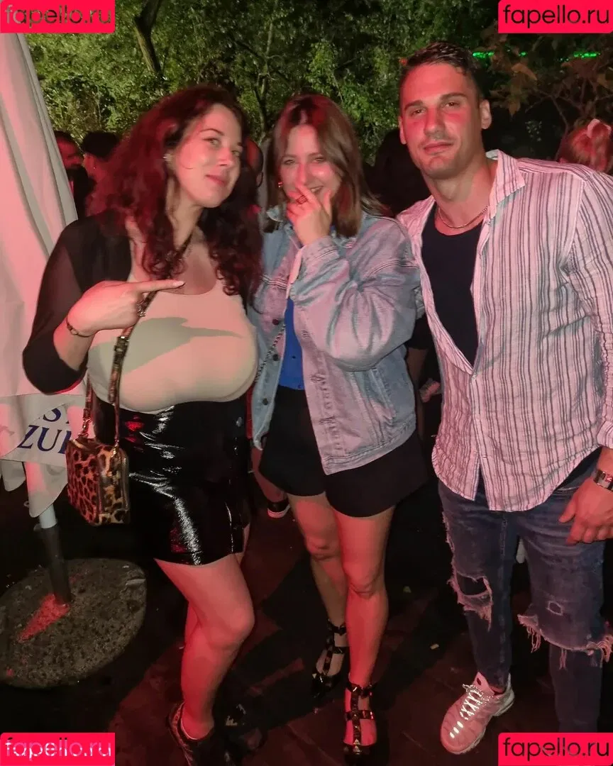 princygiuls / therealprincygiuls Onlyfans Photo Gallery 