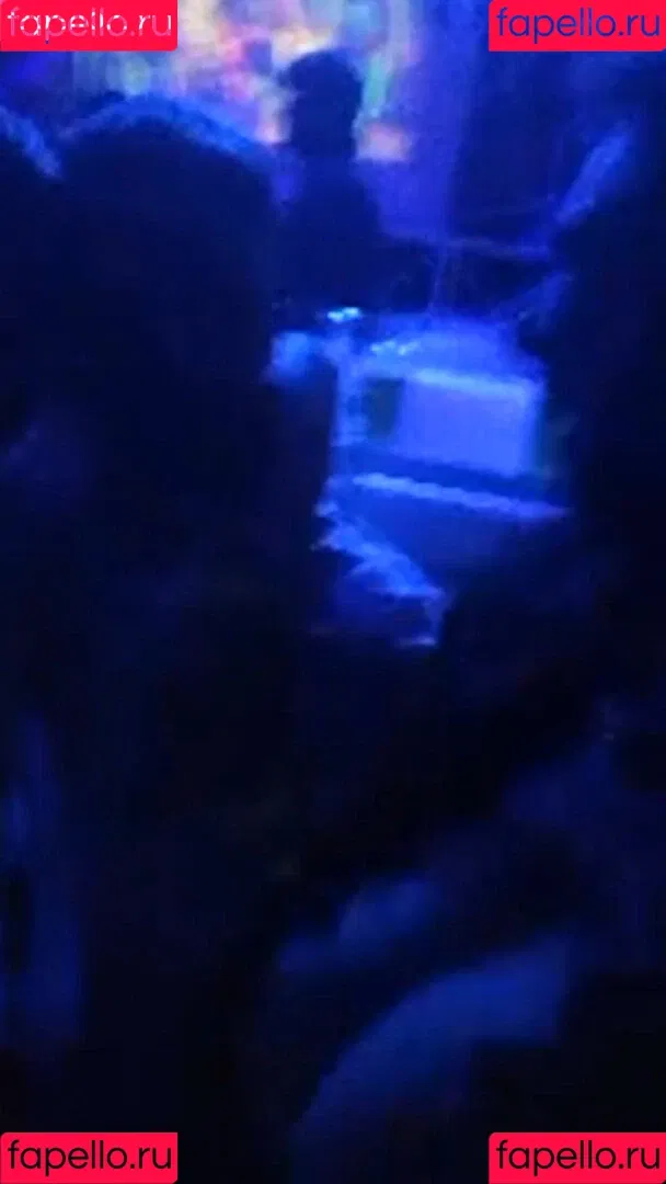 princygiuls / therealprincygiuls Onlyfans Photo Gallery 