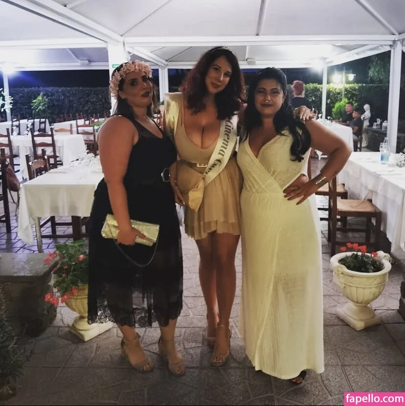 princygiuls / therealprincygiuls Onlyfans Photo Gallery 