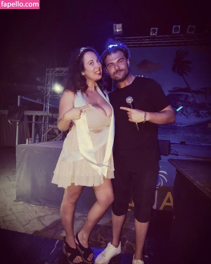 princygiuls / therealprincygiuls Onlyfans Photo Gallery 