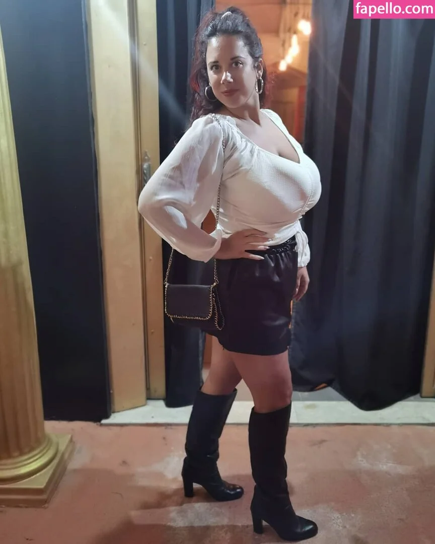 princygiuls / therealprincygiuls Onlyfans Photo Gallery 