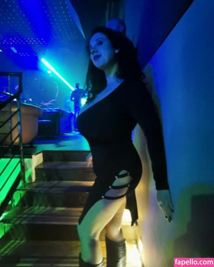 princygiuls / therealprincygiuls Onlyfans Photo Gallery 