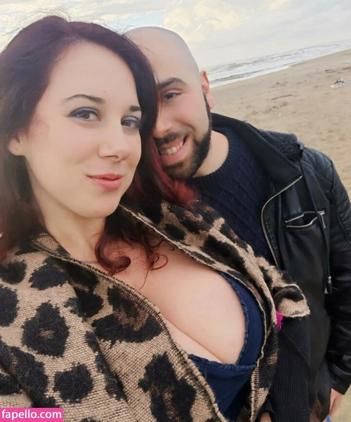 princygiuls / therealprincygiuls Onlyfans Photo Gallery 