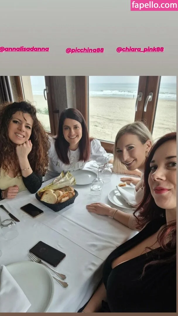 princygiuls / therealprincygiuls Onlyfans Photo Gallery 