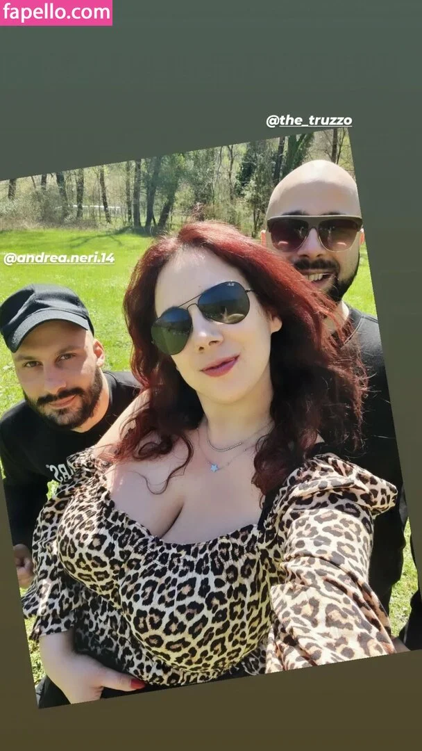 princygiuls / therealprincygiuls Onlyfans Photo Gallery 