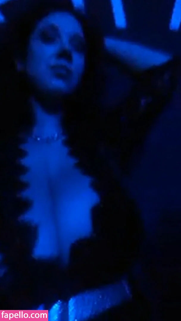 princygiuls / therealprincygiuls Onlyfans Photo Gallery 