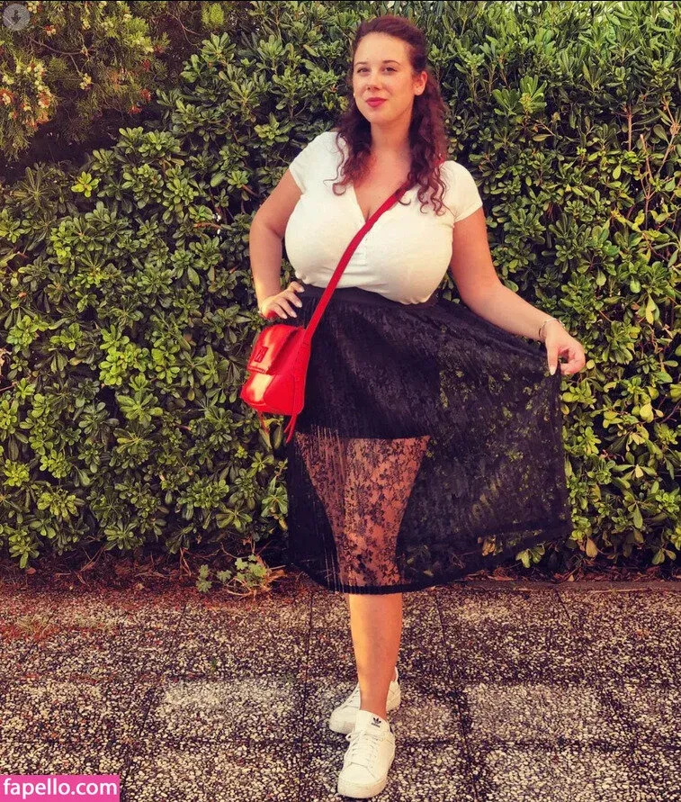 princygiuls / therealprincygiuls Onlyfans Photo Gallery 